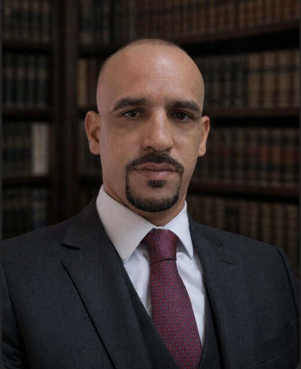 Dr. André Paz Silva